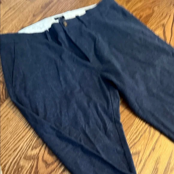 J. Crew Men's Dark Blue Flannel trousers - Picture 5 of 11